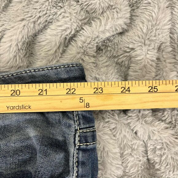 Vigoss Jeans Women 24 Capri Medium Wash Stretch Denim Embroidered Western Boho - Picture 8 of 10